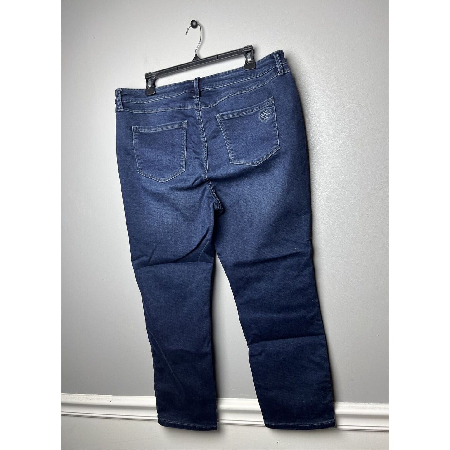 Laurie Felt Women's Petite Jeans Size 1XP Slim-Leg Knit Clean Blue A499715