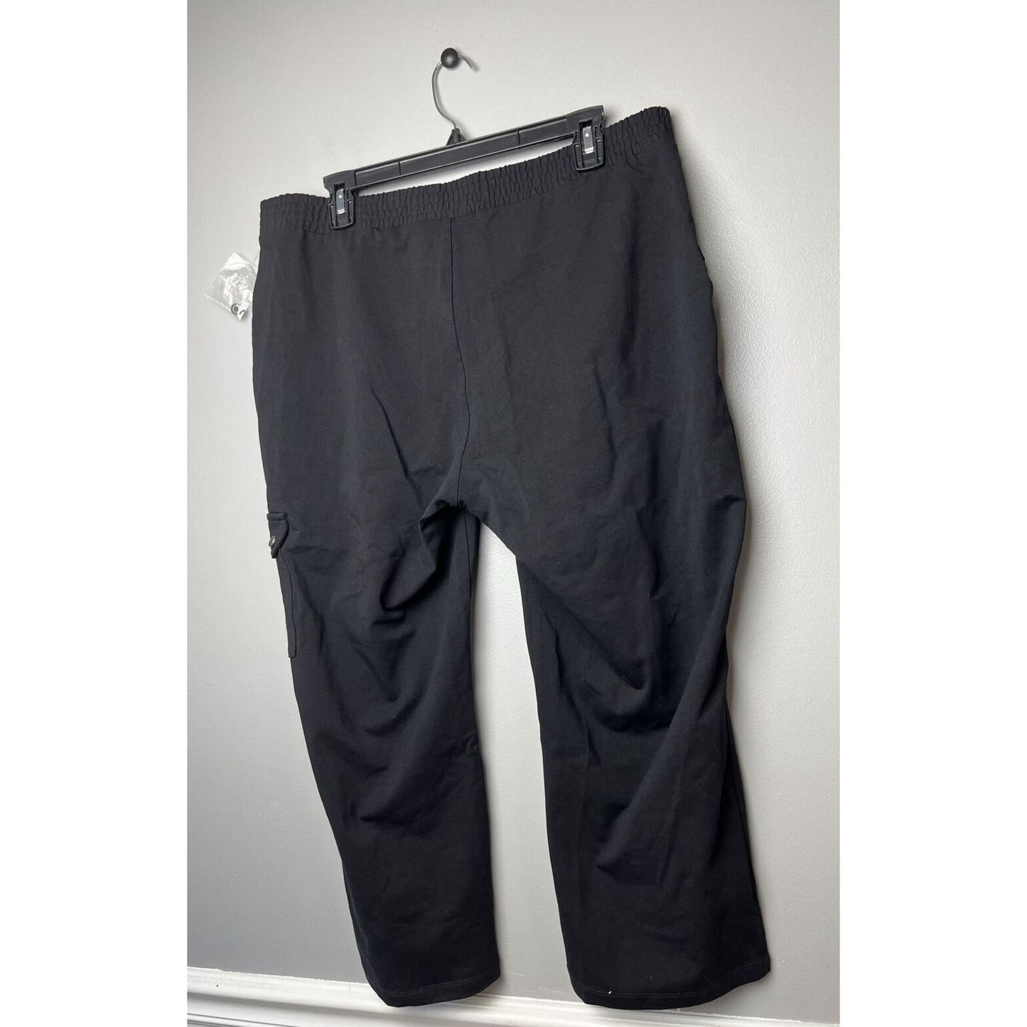 Susan Graver Weekend Regular Premium Stretch Crop Pants with Tab Detail Black L