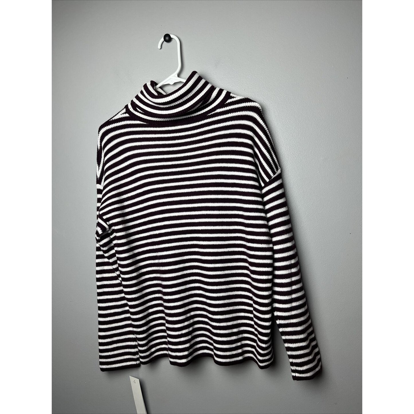 French Connection Evening Wine White Turtleneck Striped Sweater Women's Size XS