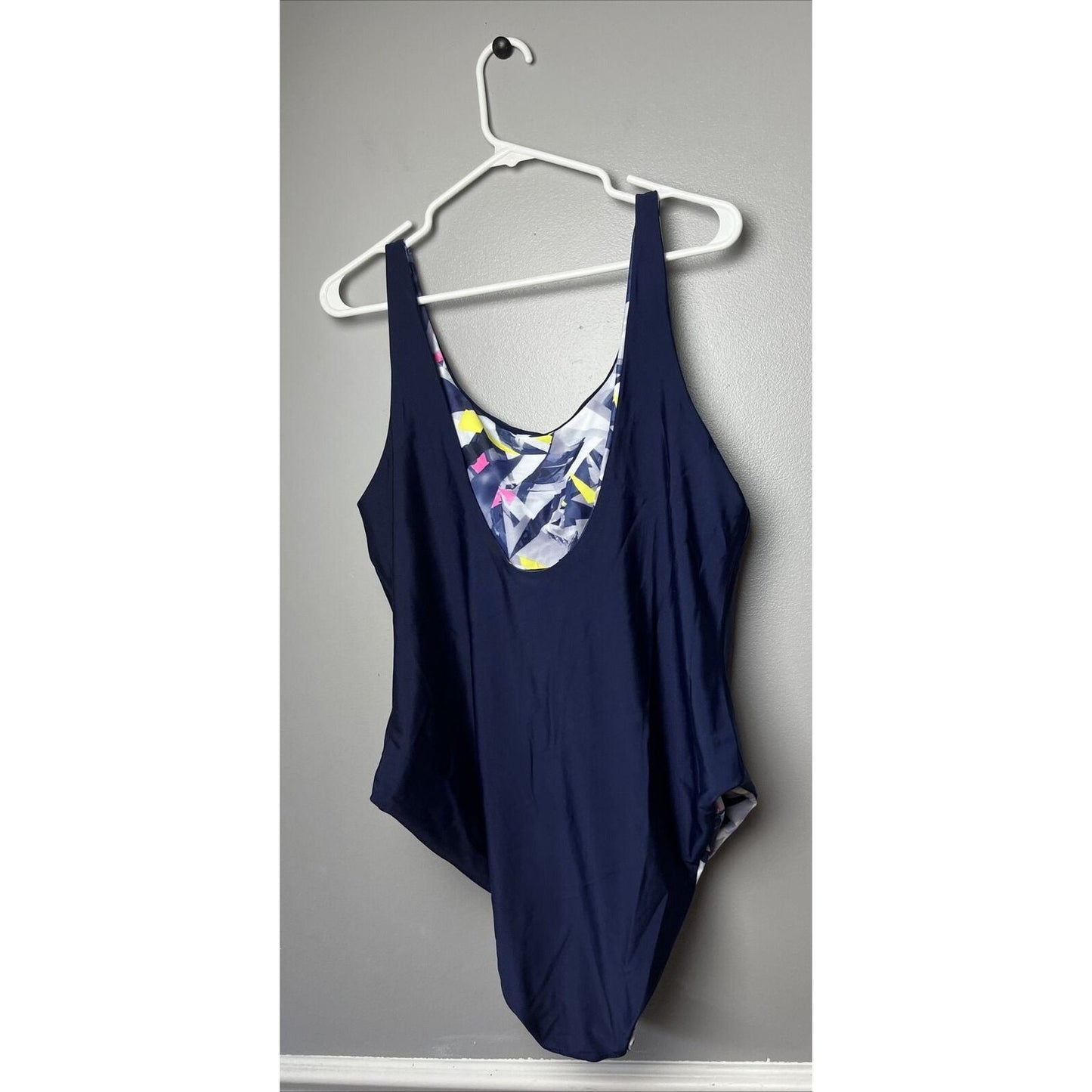 Attitudes by Renee Reversible Bathing Suit (NeonShatter/Nvy, X-Large) A500943
