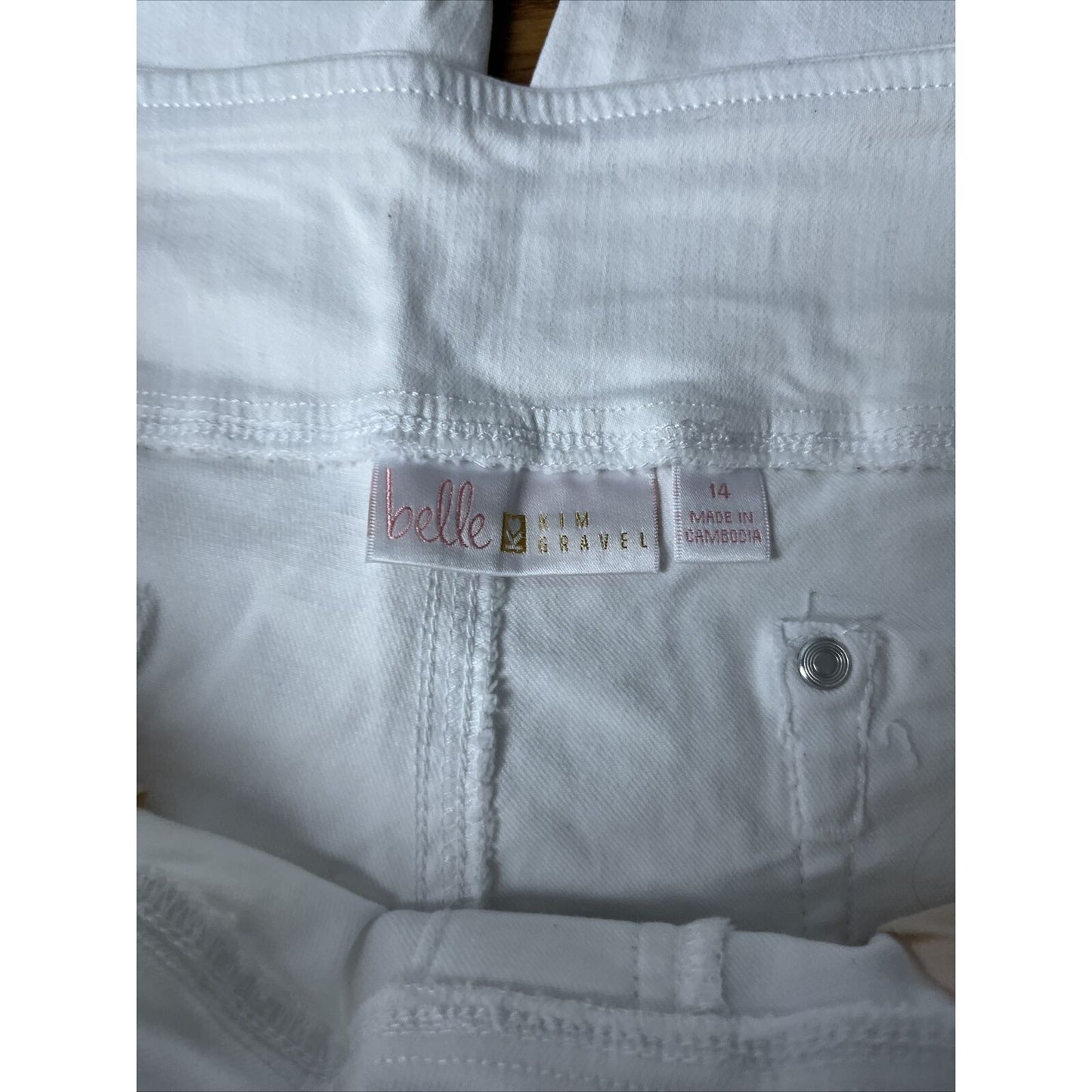 Belle by Kim Gravel Regular TripleLuxe Twill Step Hem Jean (White, 14) A617223