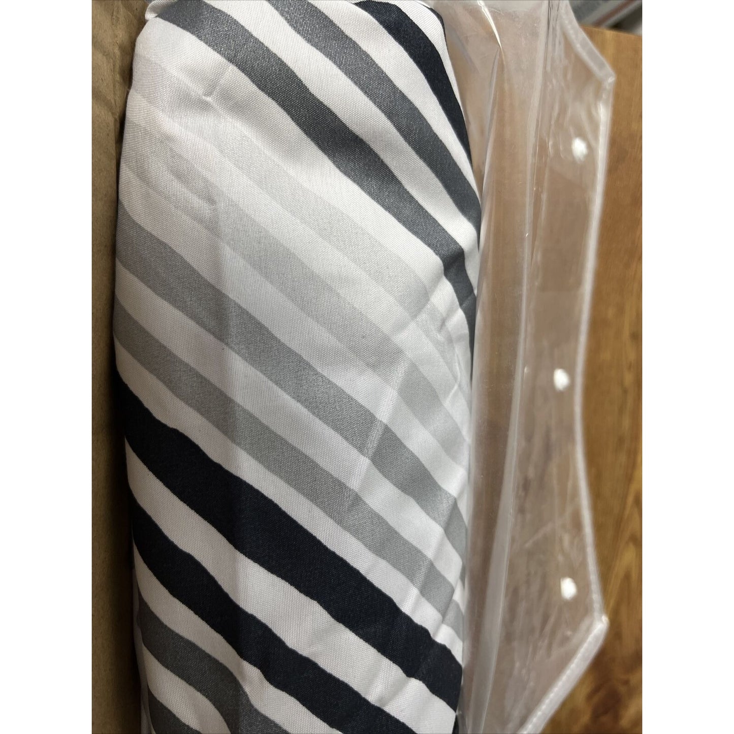 Simply Essential Chevron Full / Queen 3 Piece Duvet Cover Set in White & Grey
