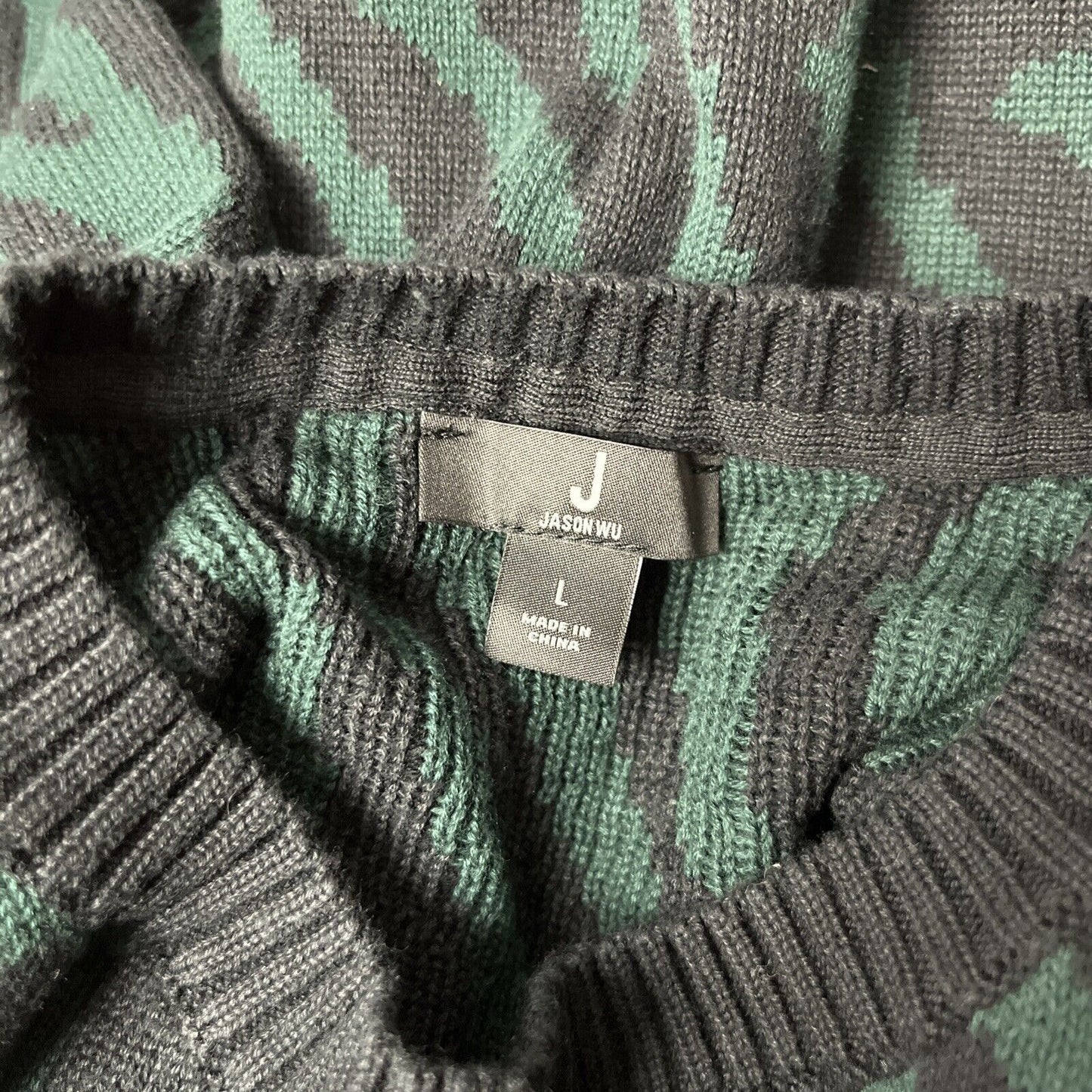J Jason Wu Animal Jacquard Crew Neck Sweater (Evergreen, Large) A460914
