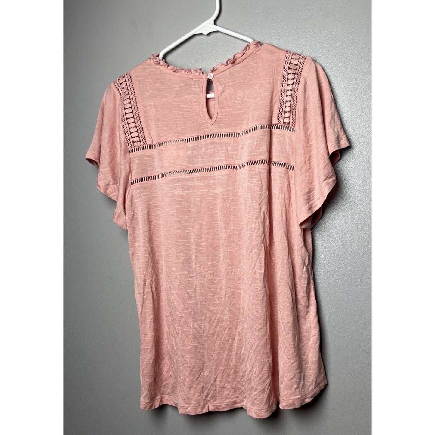 American Rag Women's Flutter Sleeve Embroidered Top Pink Size Small