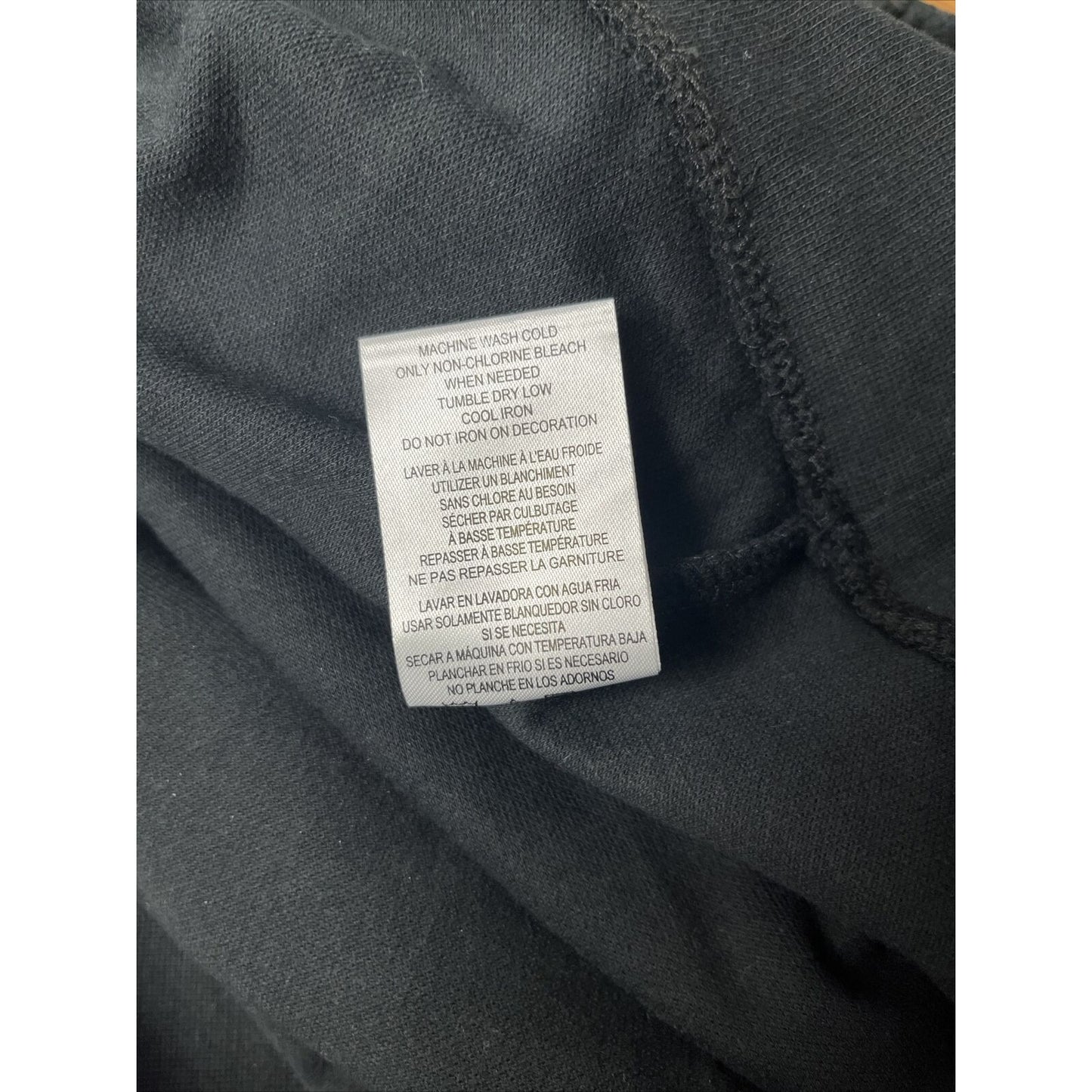 Tahari Mens Pullover Long Sleeve Sweatshirt Size Medium Black
