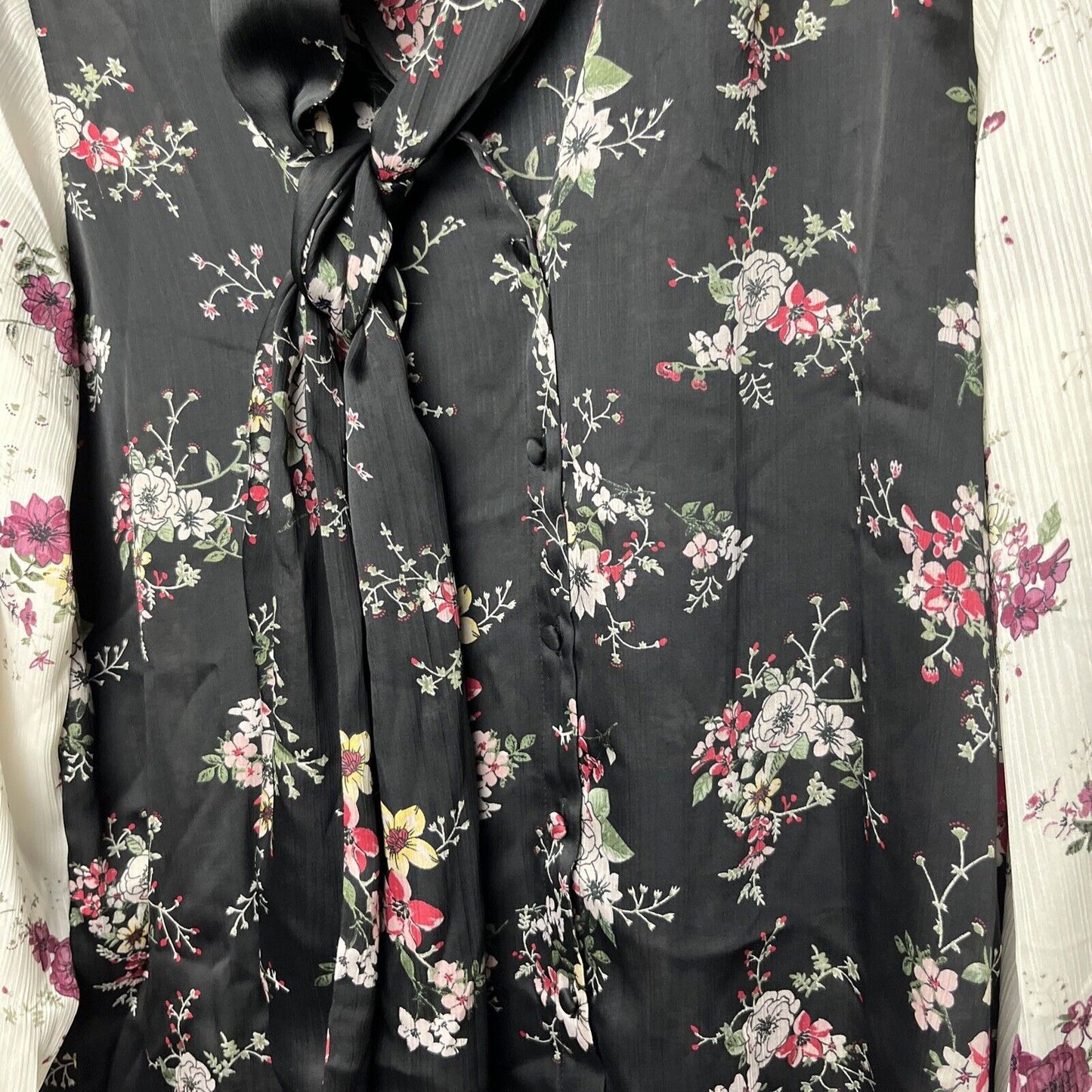 Vince Camuto Long Sleeve Melody Floral Tie Neck Blouse Black Size Small
