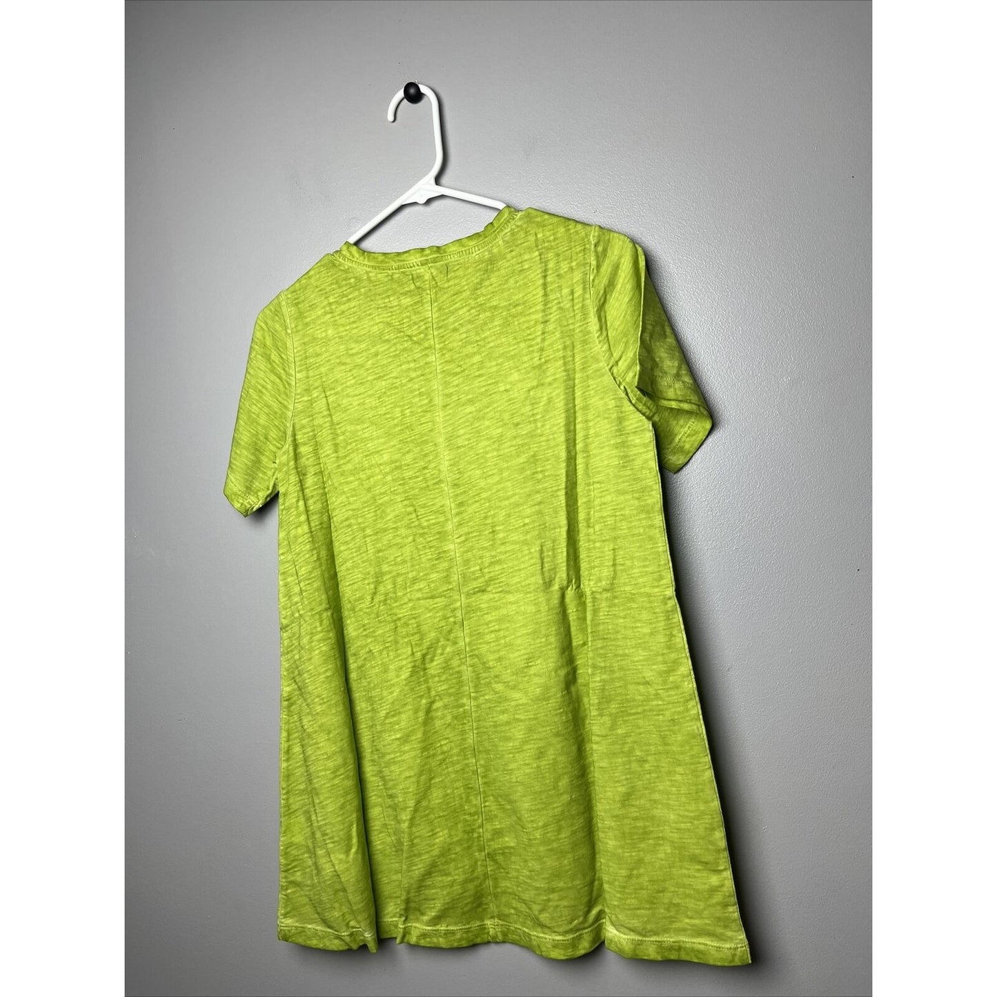 LOGO by Lori Goldstein Distressed Cotton Slub V-Neck Top Chartreuse Size XS