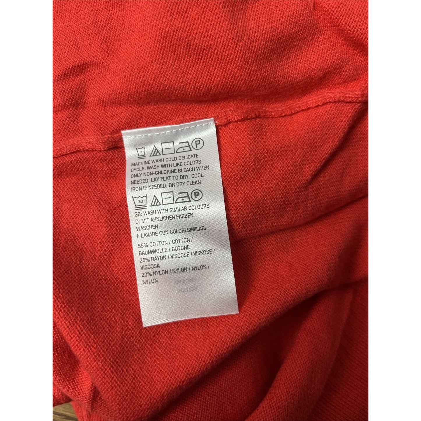Isaac Mizrahi Live! Drop Shoulder Pullover w/ Contrast (Poppy Red, XS) A471739