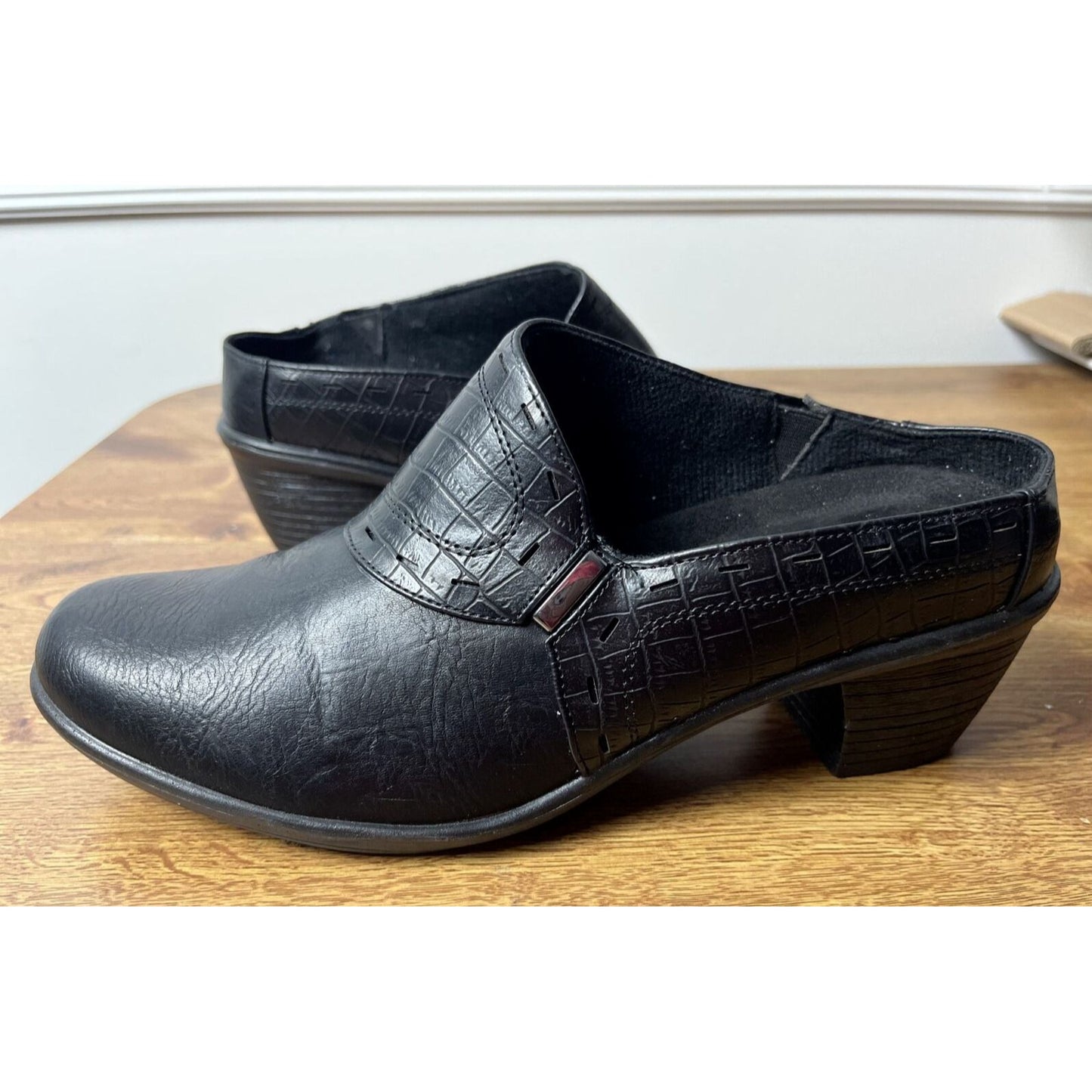 Womens Black Easy Street Womens Cynthia Round Toe Mules Block Heel Shoes Sz 12 M