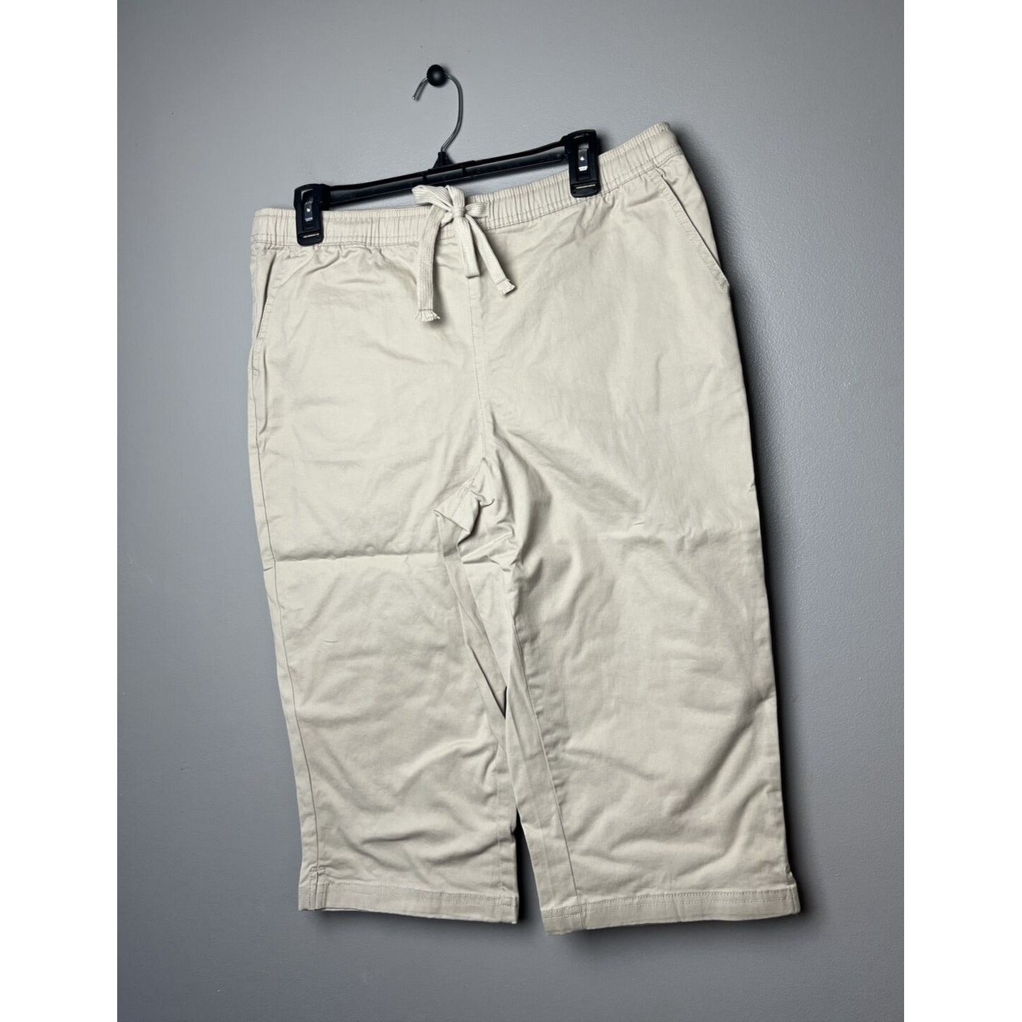 Denim & Co. EasyWear Twill Relaxed Pull-On Skimmer(Light Khaki, Medium) A575304