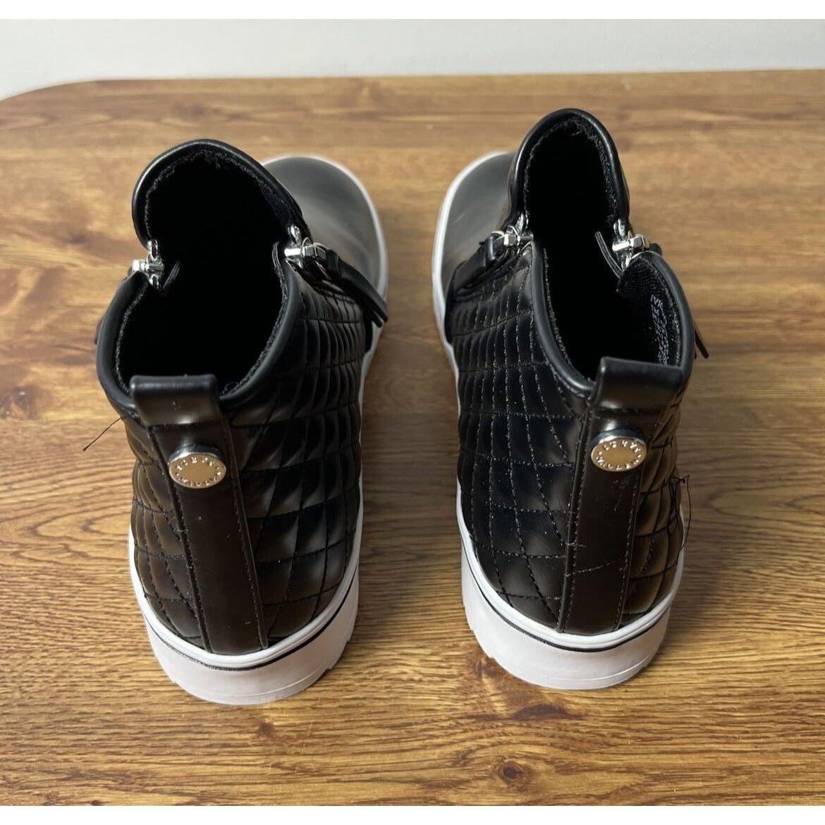 Steve Madden Girls Shoes Vicey Sneaker - Size 5M - Color Black