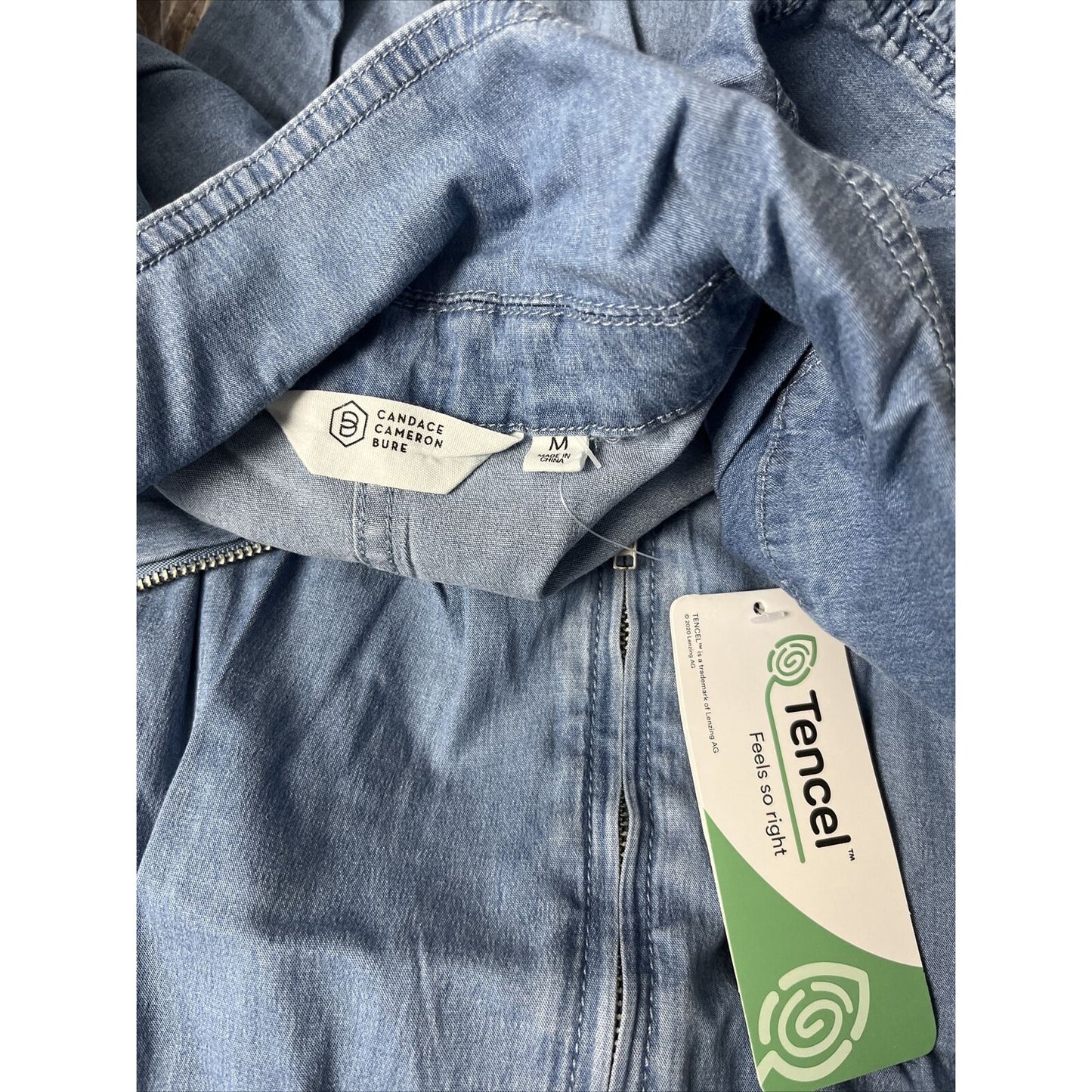 Candace Cameron Bure Short Sleeve Tencel Denim Jumpsuit Medium Malibu A396639