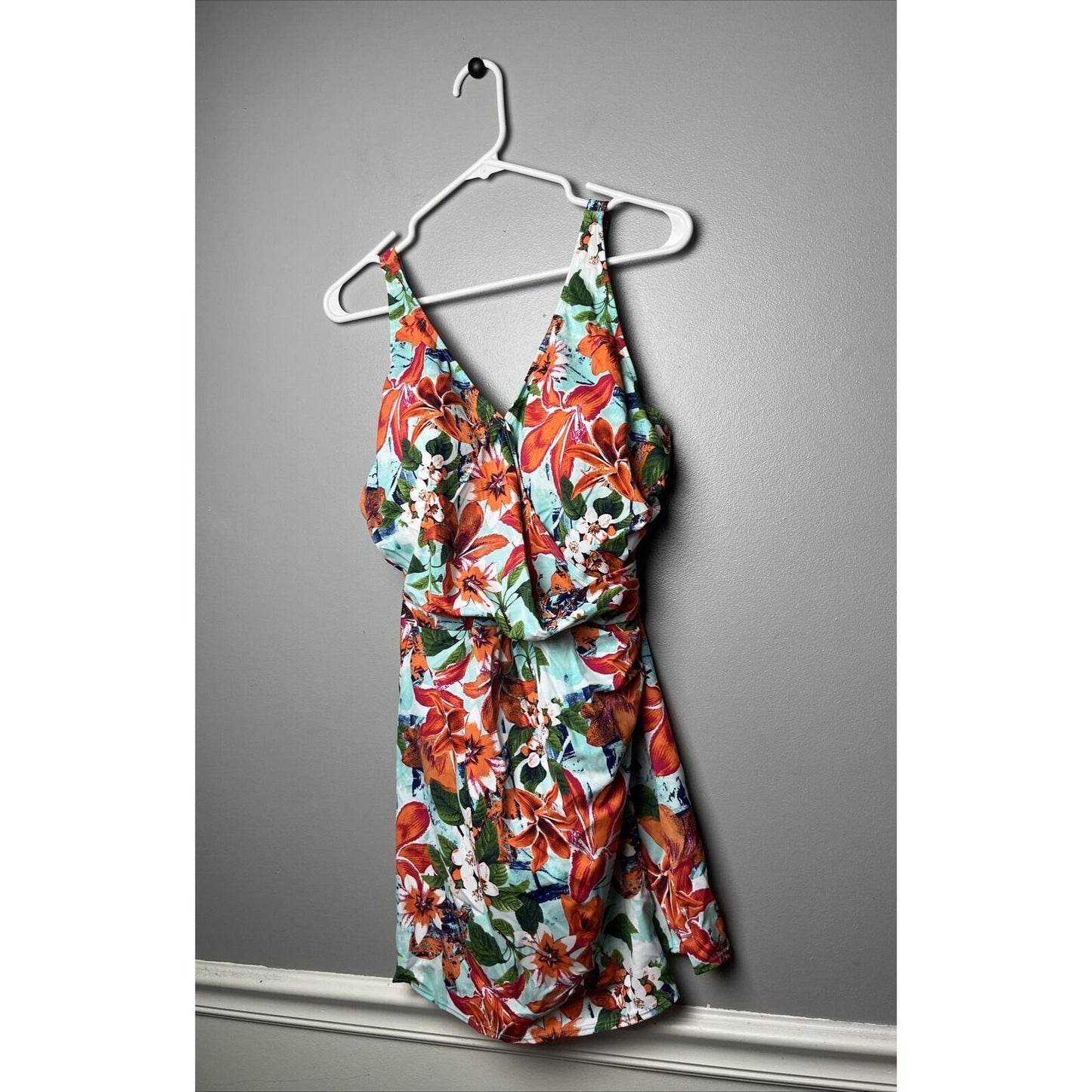 Denim & Co. Beach V-Neck Wrap Front Swim Dress (Bright Tropical, Reg 12) A468465
