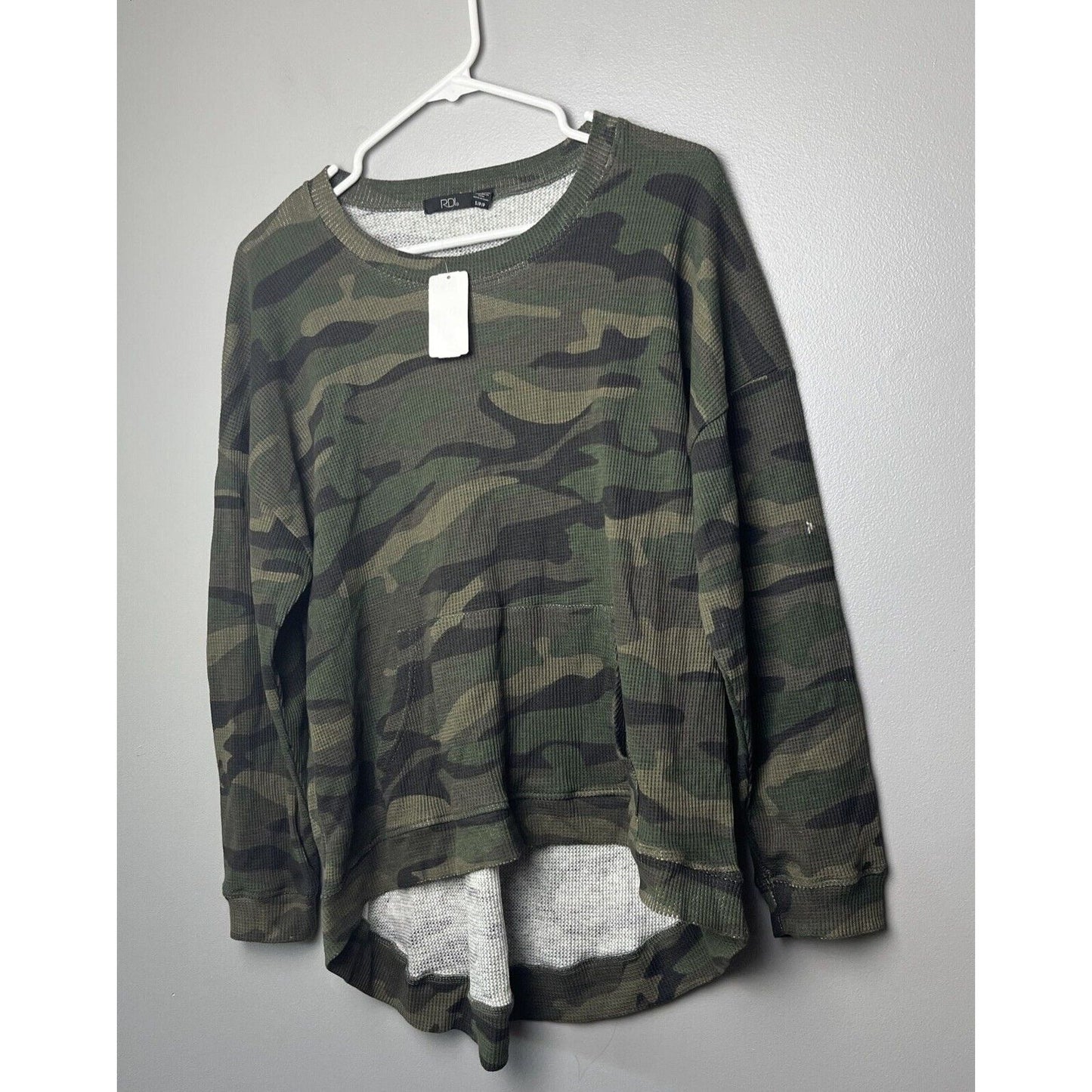 RDI Women's Camo Print Waffle Knit Sweater Top Size Small