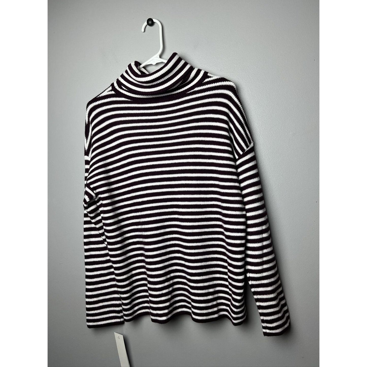 French Connection Evening Wine White Turtleneck Striped Sweater Women's Size XS
