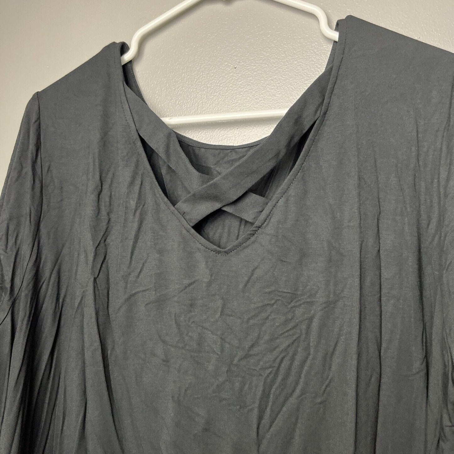 Susan Graver Weekend Essentials Criss Cross Back Top Black Size 2X