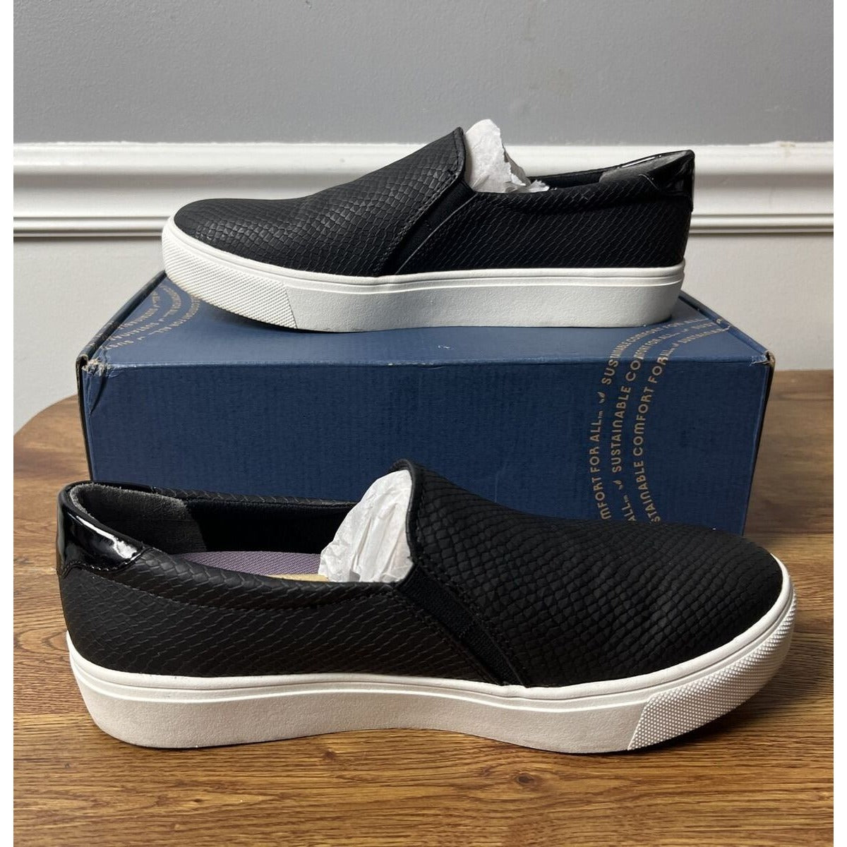 Dr. Scholl's Shoes Womens Nova Slip On Fashion Sneaker, Black, Size 10W