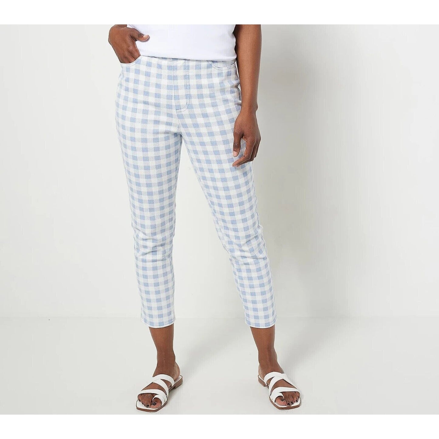 Isaac Mizrahi Live! True Denim Gingham Pull On Straight Jean BLUE Regular 8