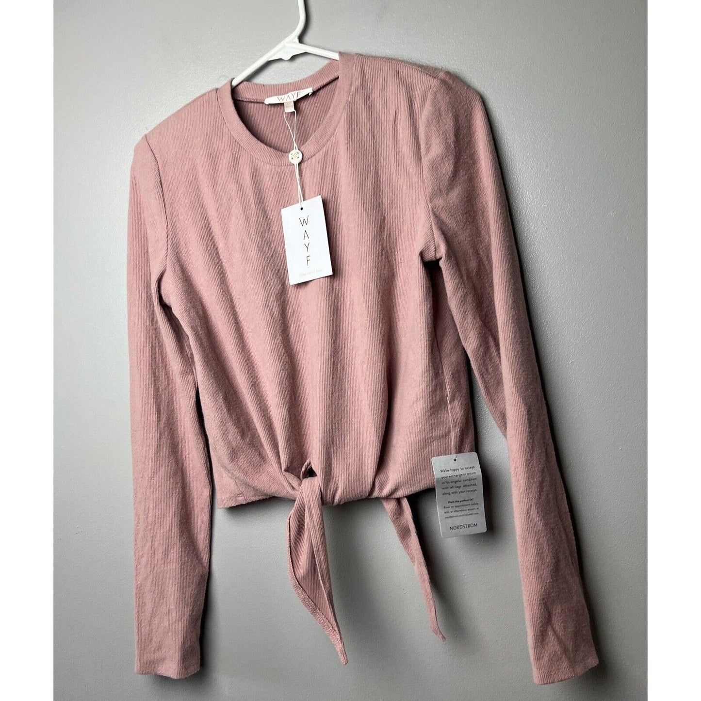 NWT WAYF ASHLAND PADDED SHOULDER TIE FRONT TOP IN MAUVE Size M