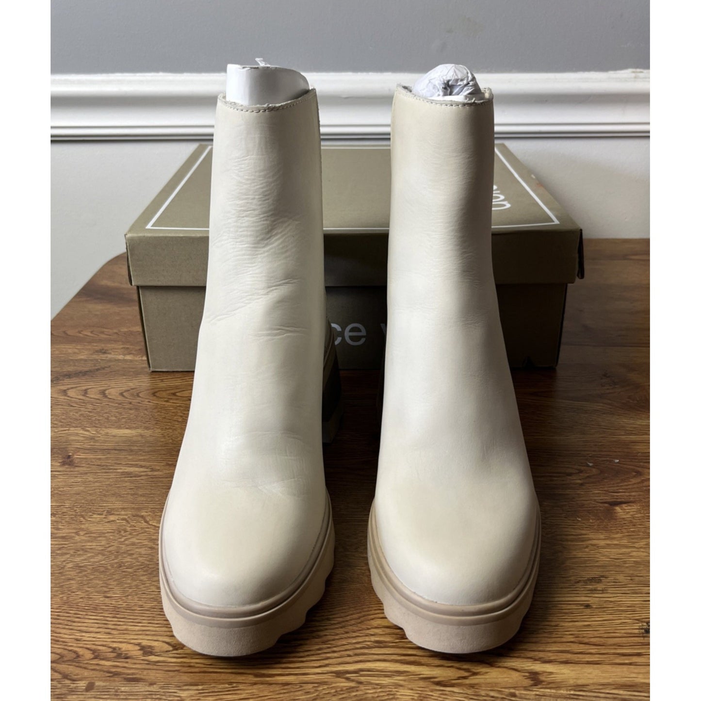 Dolce Vita women's martey h2o boots in IVORY LEATHER - Size 7