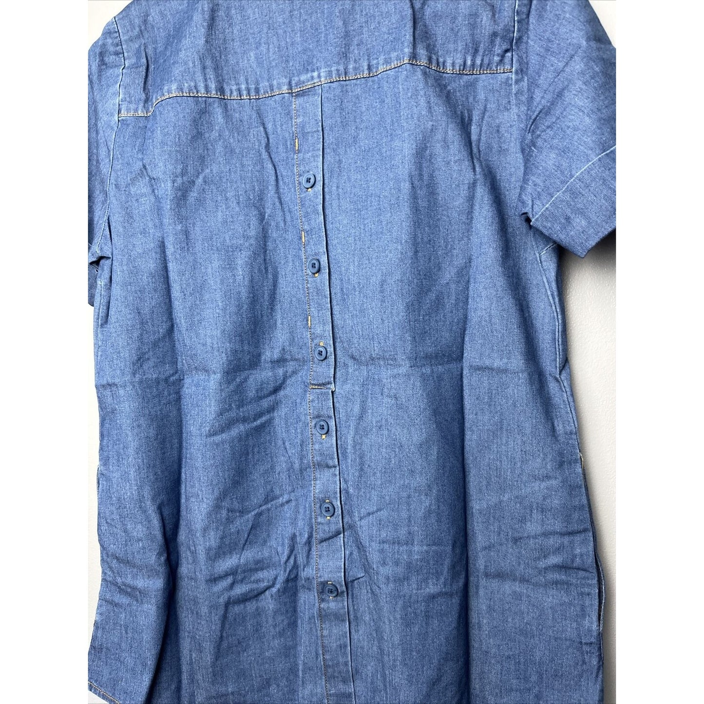 Joan Rivers V-Neck Denim Shirt w/ Back Button Detail Size XS Blue
