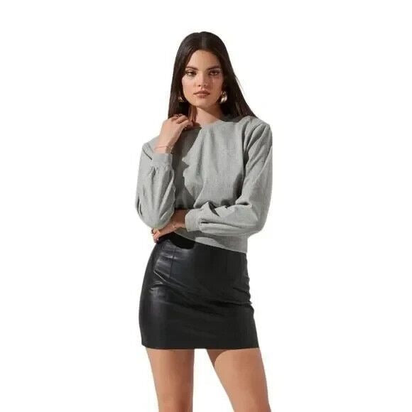 NWT ASTR the Label Sweatshirt Gray Volume Shoulder Size X-Small