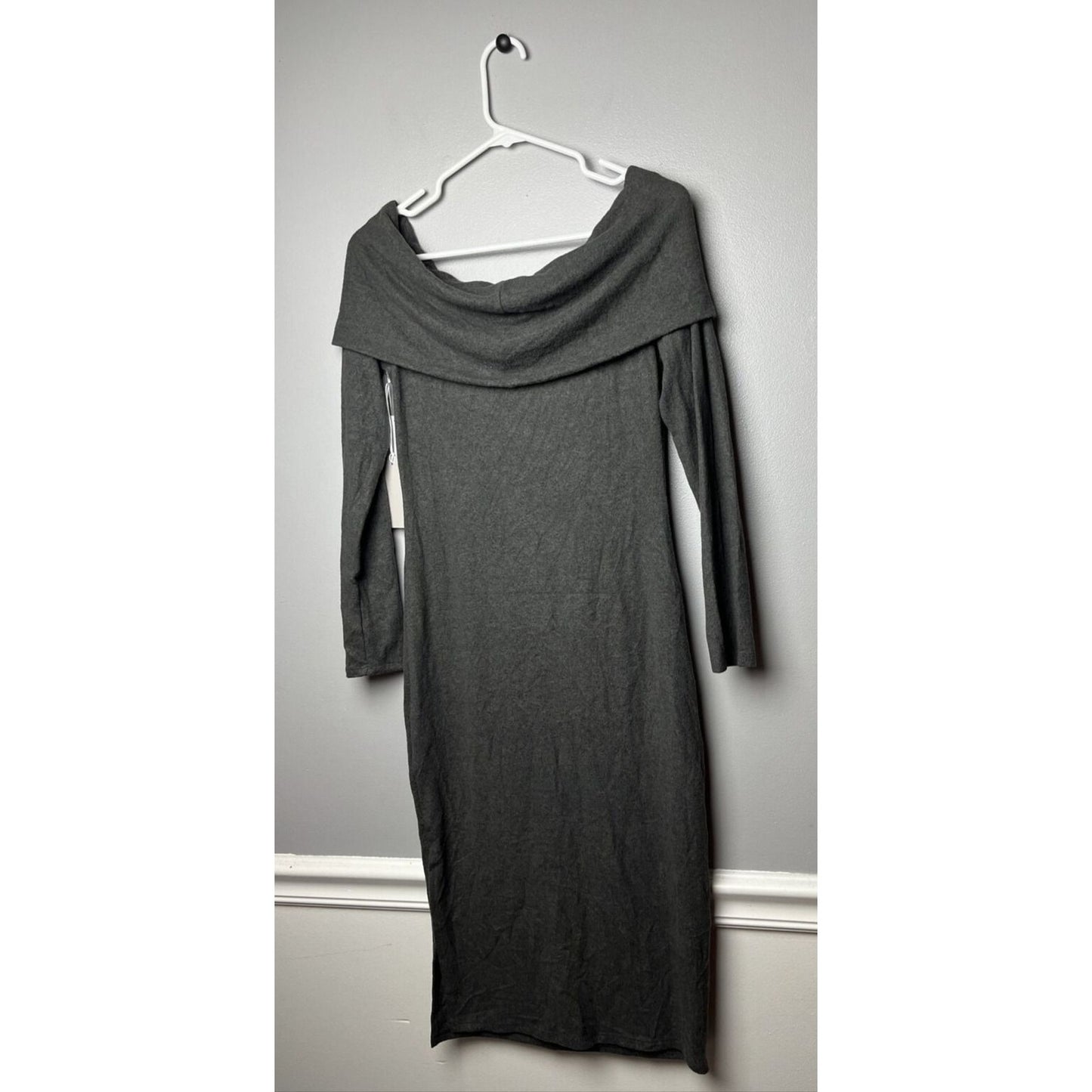 Chelsea 28 Off-The-Shoulder Long Sleeve Sweater bodycon Dress S in Grey