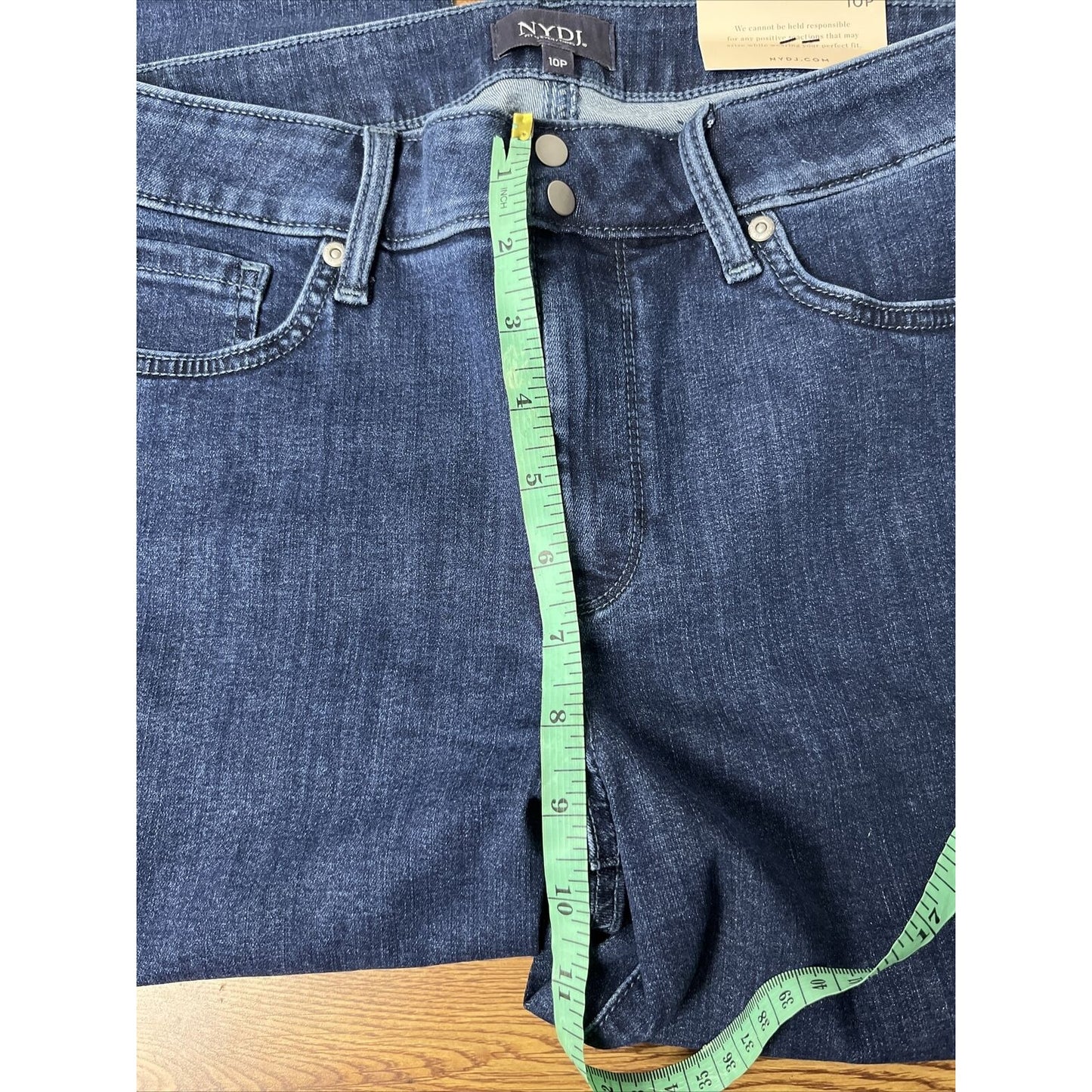 NYDJ Womens SZ 10P DARK WASH Capri Crop JEAN Cool Embrace 2 Snap STRETCH, SLIT