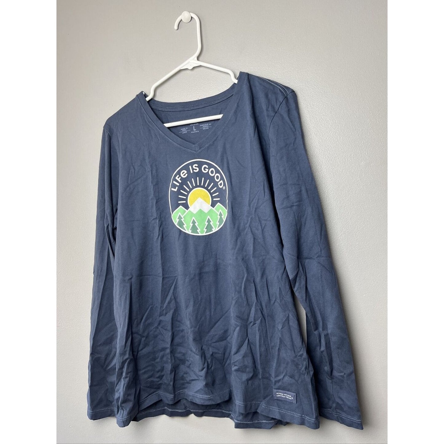 Life is Good Crusher Lite Cotton V-Neck Tee Blue Size Medium