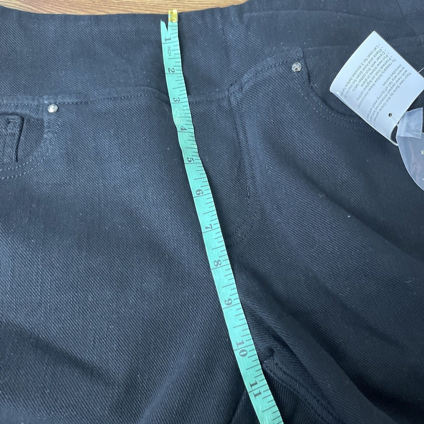 Belle by Kim Gravel Flexibelle Floral Embroidered Cropped Jeans Black 12P