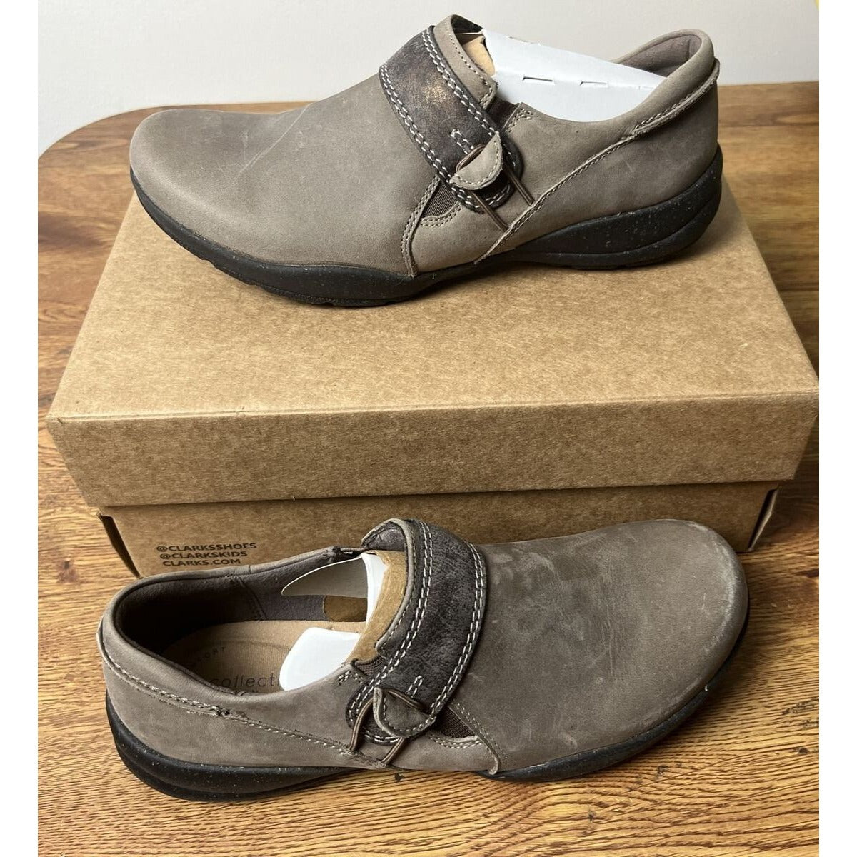 Clarks Roseville Dot Slip On Casual Flats Womens Shoes Size 6 Medium, Dark Taupe