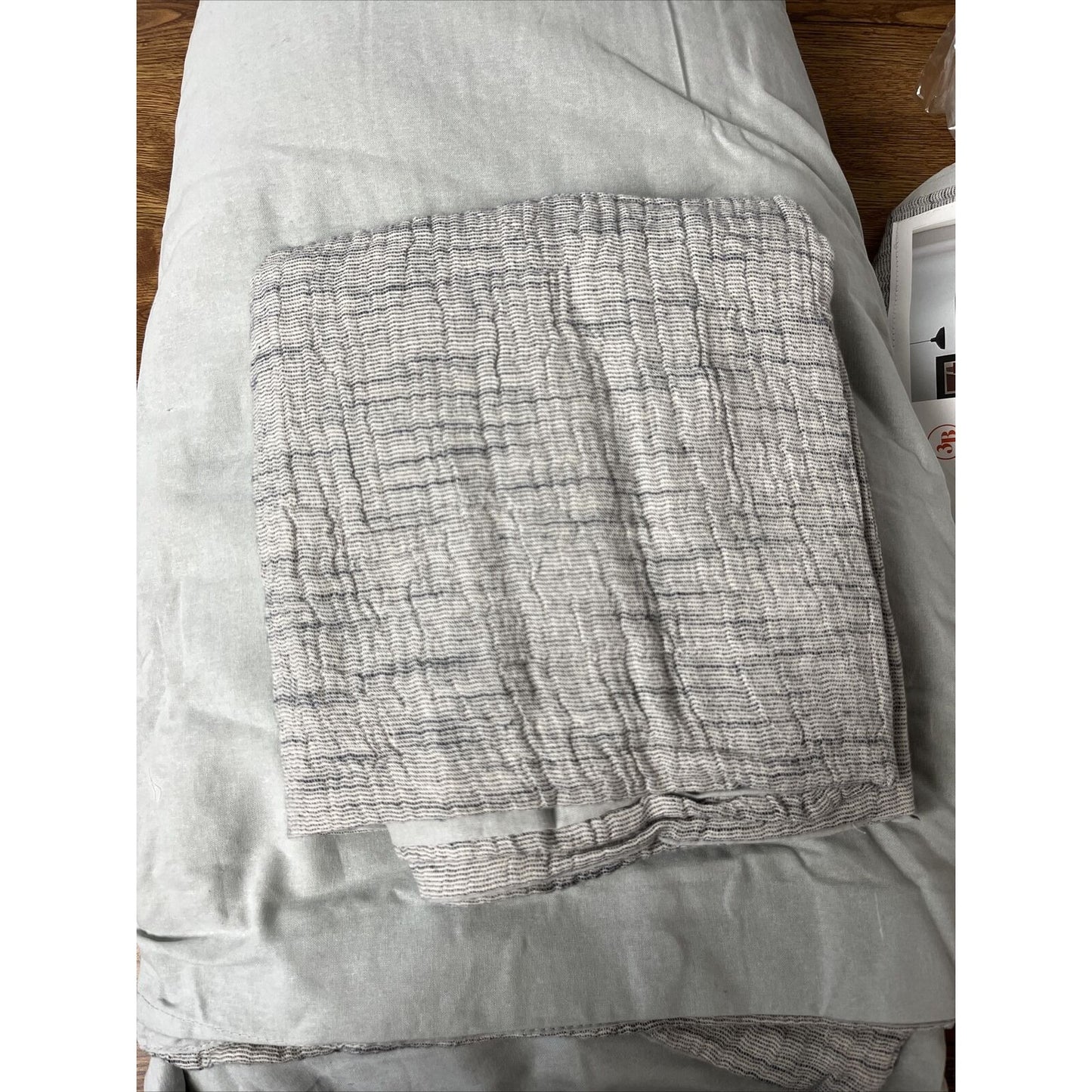 Studio 3B King Duvet Cover 3pc Set ~ Matelasse Texture~Mood Indigo/Coconut Milk