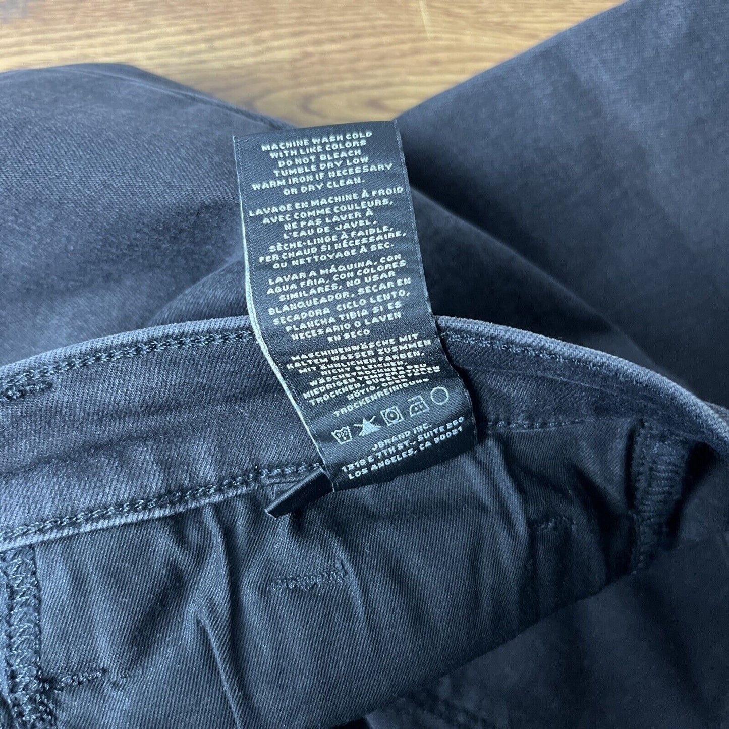 NWT J BRAND 9326 LOW RISE CROP SKINNY WOMEN'S JEANS IN BLACK SIZE 29 $198