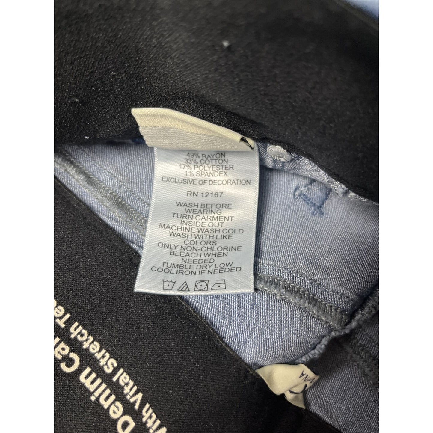 Laurie Felt Women's Jeans Sz XS Silky Denim Capri w/ Cambre Waist Blue A518591