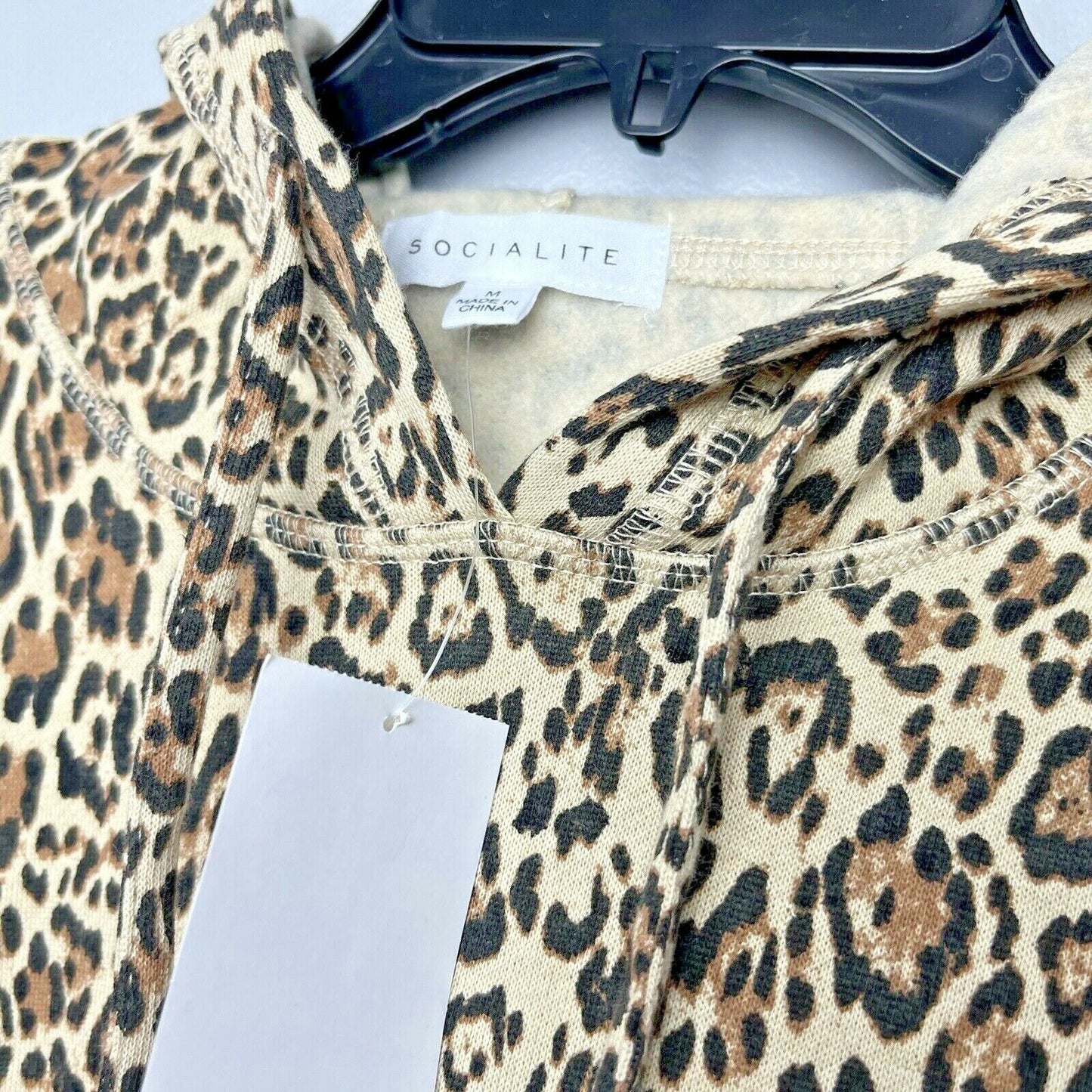 Socialite NWT Women's Multicolor Leopard Print Pullover Hoodie Sweatshirt Size M