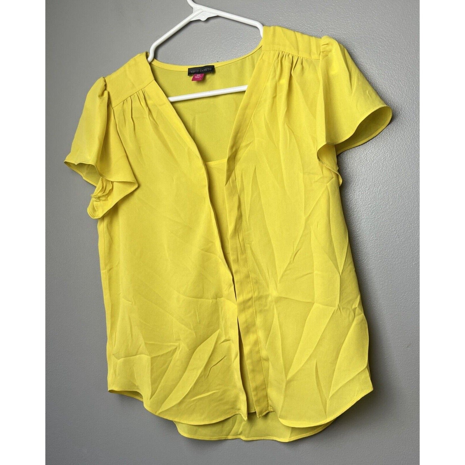 Vince camuto best sale yellow top