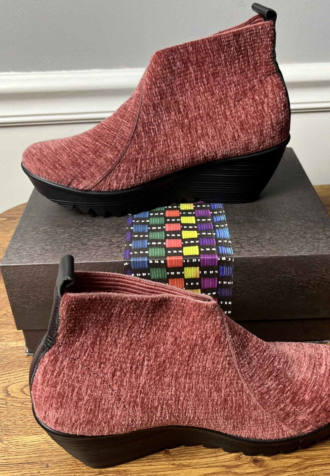 Bernie Mev Sally Ankle Boots Womens 9 / 40 Velvet Wedge Booties Marsala
