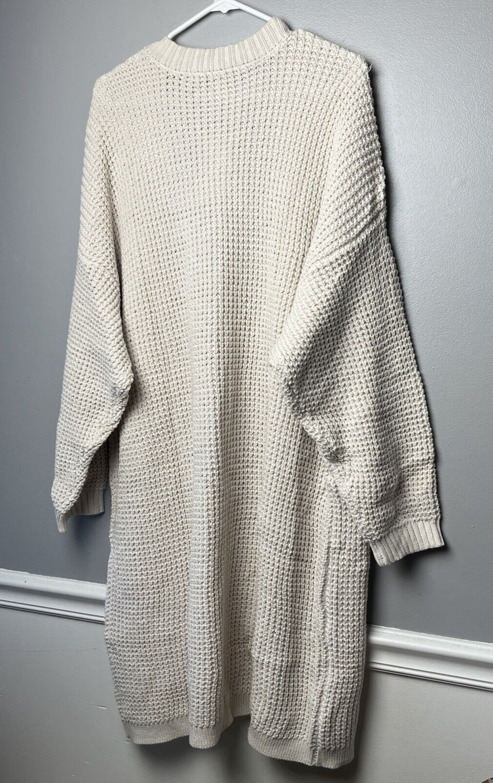 Girl With Curves Textured Cardigan Stone XL A493098