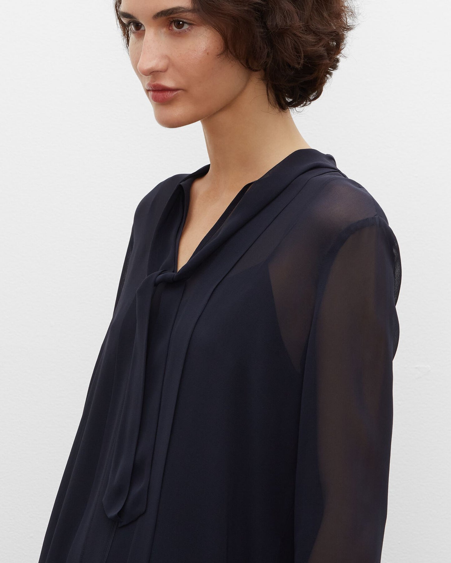 Club Monaco Womens Dress Size 4 Navy Blue Silk Pintuck Tunic Style NWD