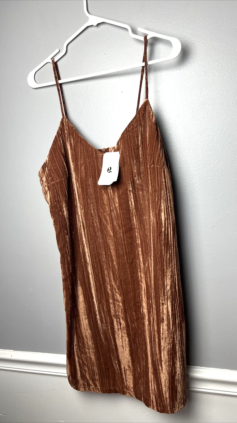 Elodie Women's V-Neck Velvet Cami Dress in Clay, Size Large