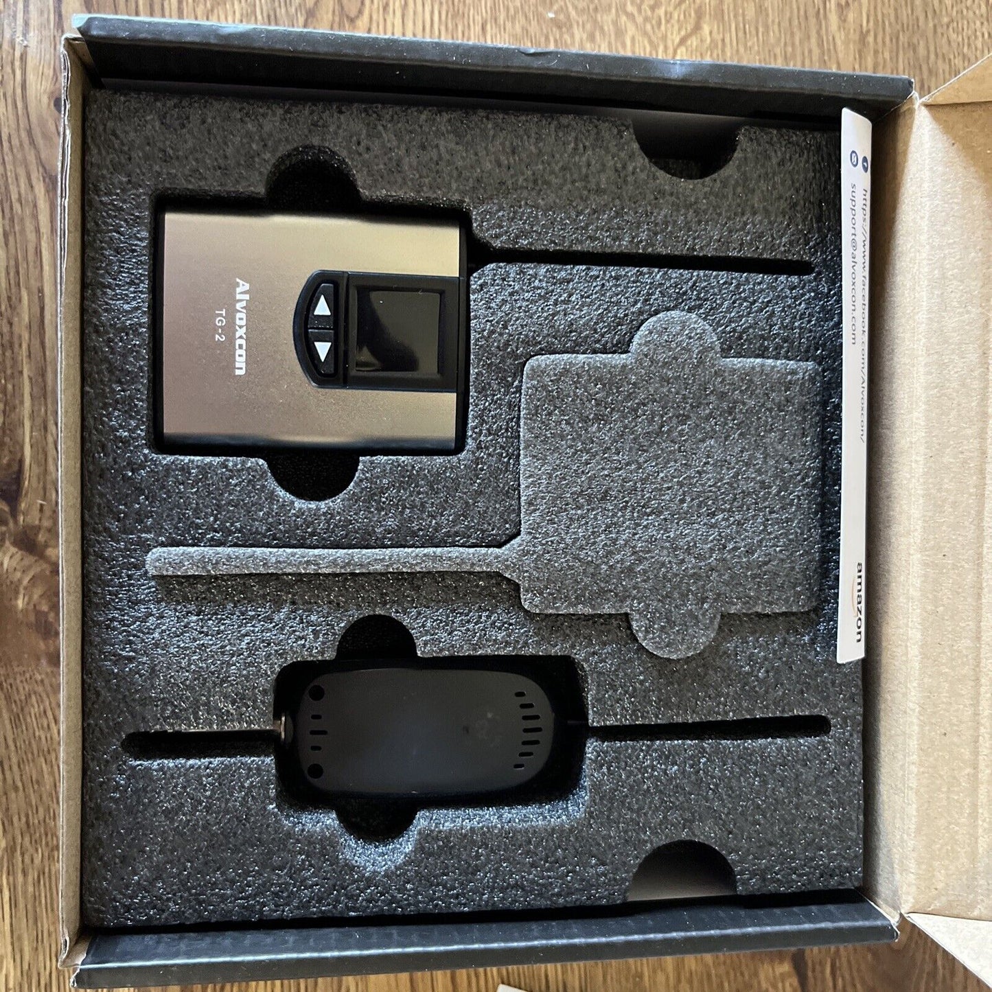 Alvoxcon TG220 Wireless Headset Lavalier Microphone System