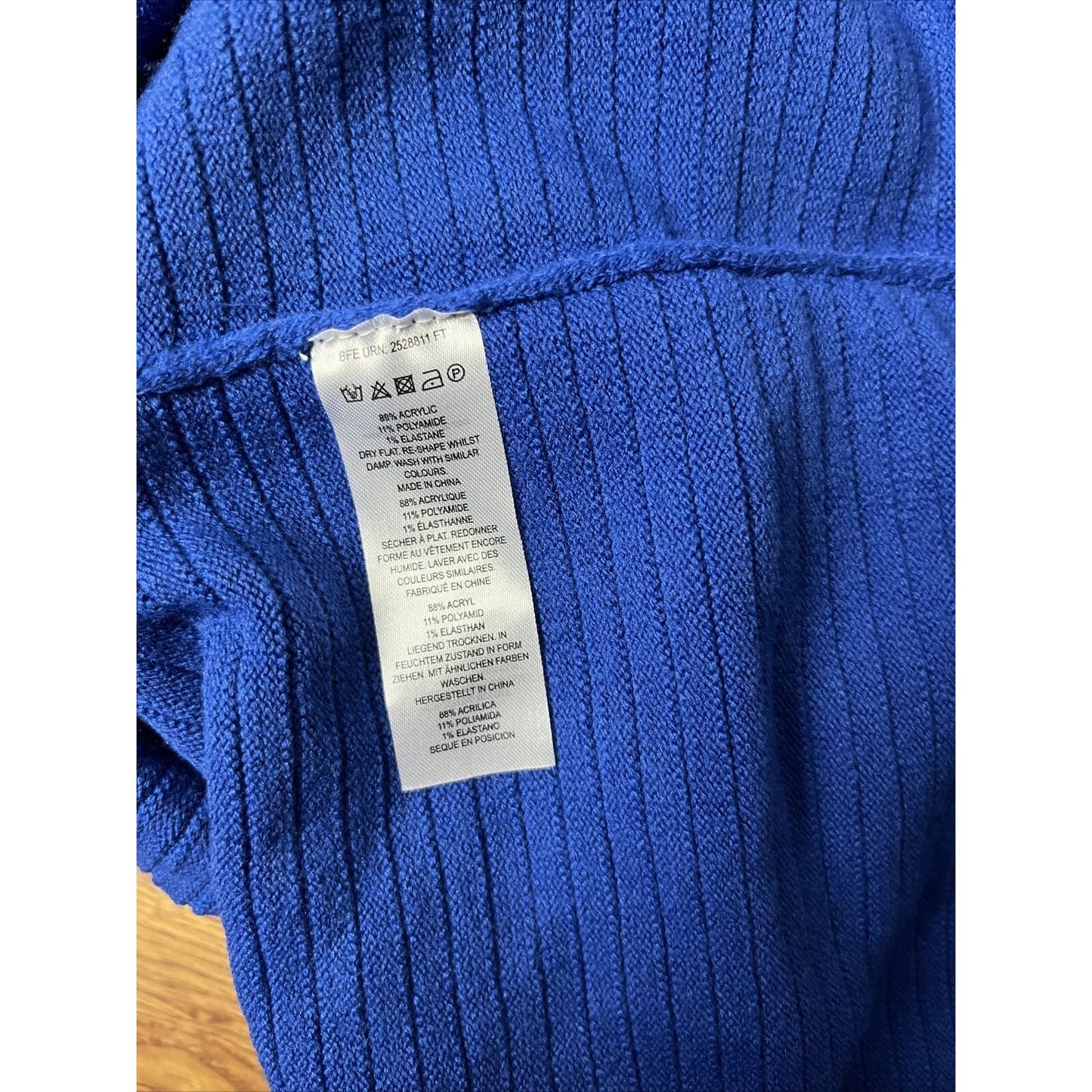 French Connection Blue Sweater Size Small Mock Neck Ribbed Pullover Knit Top