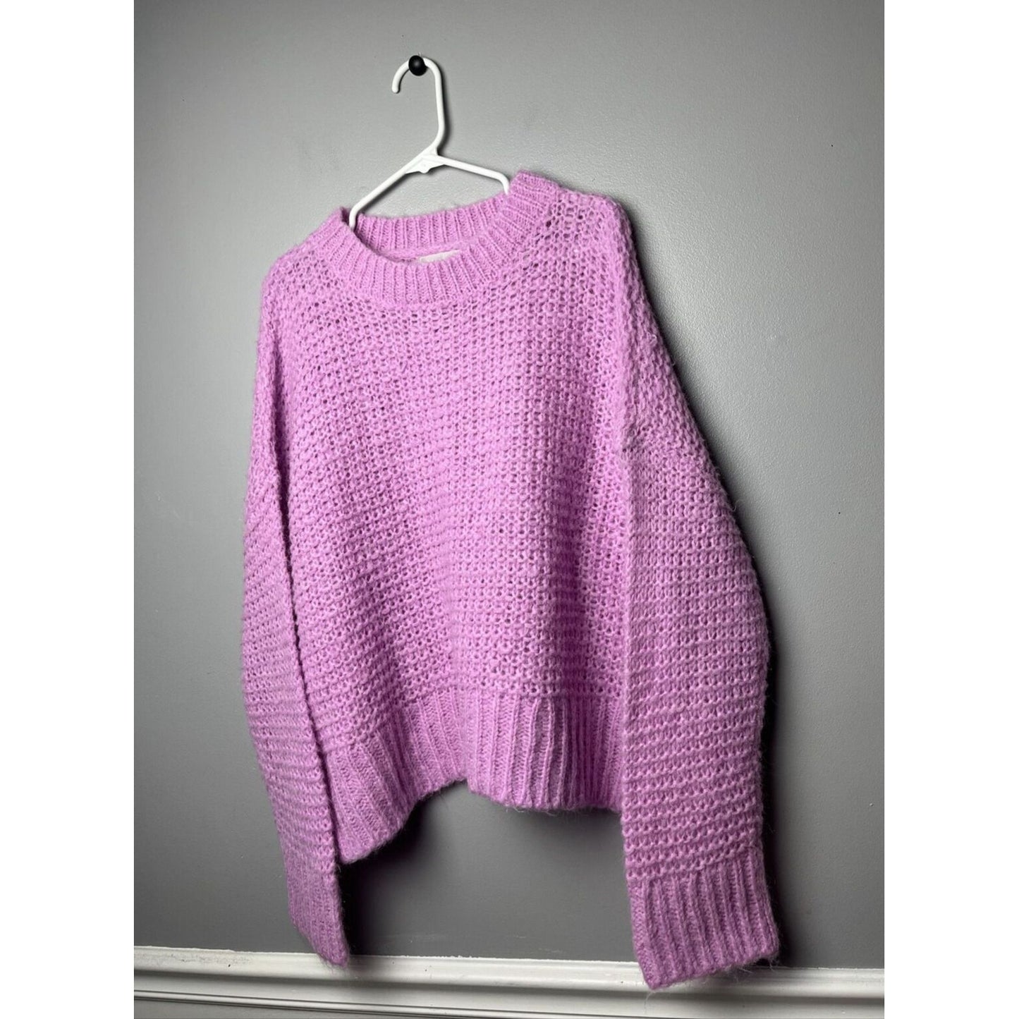 New Chelsea 28 Size Large Purple tulip Open Knit sweater Wool Blend Cozy G4