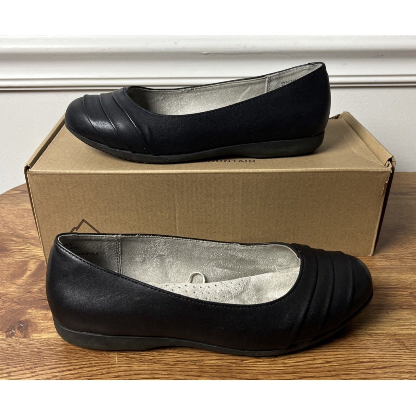 Cliffs by White Mountain Women's Shoes Clara Ballet Flat, Black Size 6W