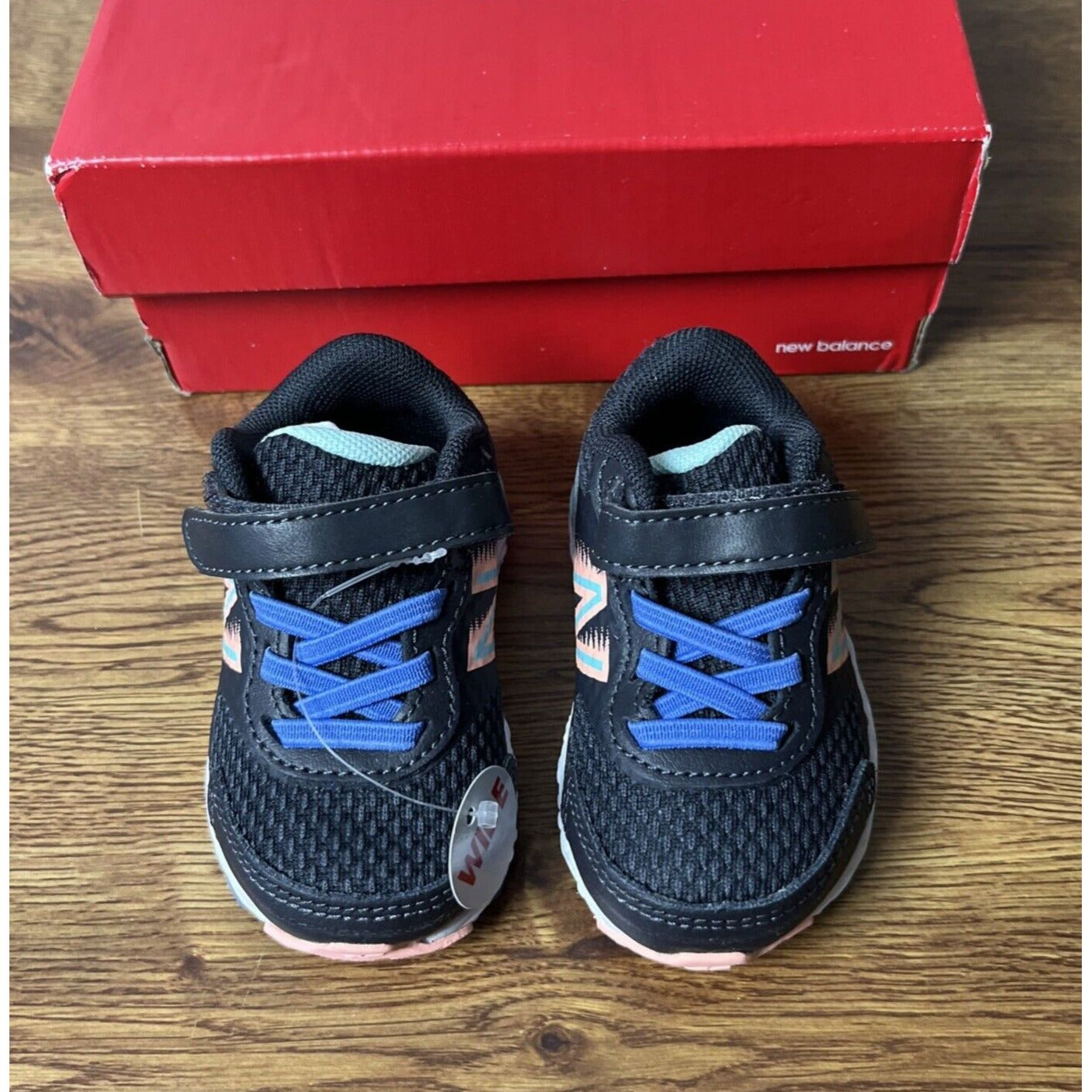 New Balance Kid's 680 V6 Hook and Loop Running Shoe, Size 2 Wide Infant