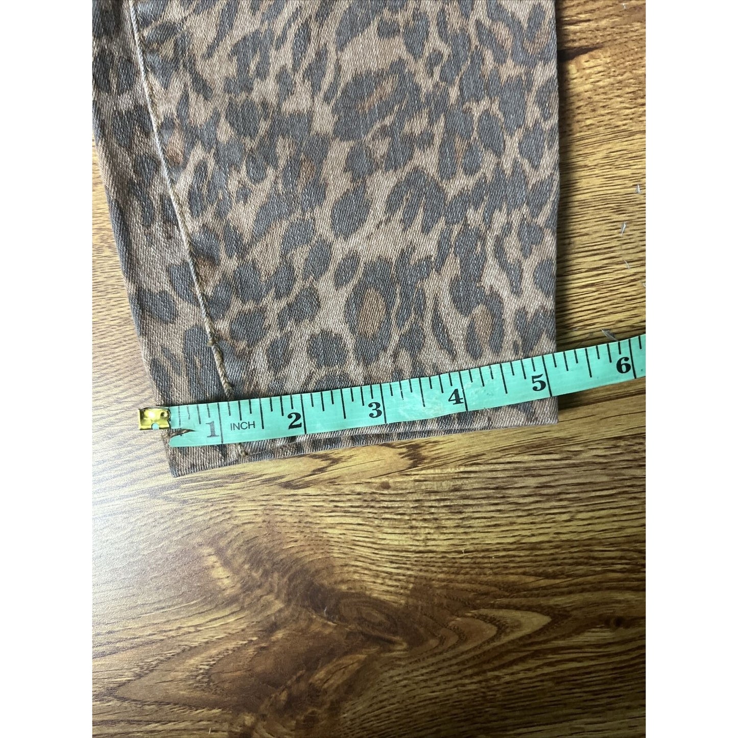 STYLE & CO Women's Leopard-Print Curvy-Fit Skinny Jeans, Created for Macy's 4P