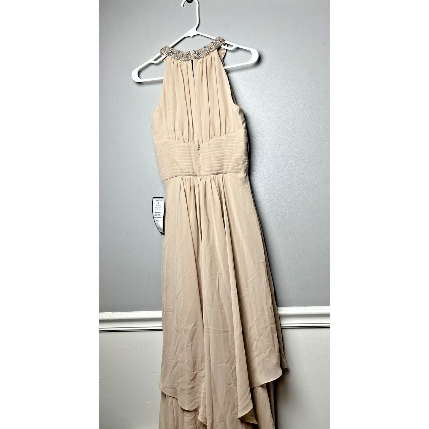 Eliza J Halter Neck Sleeveless Chiffon Gown Dress Size 6