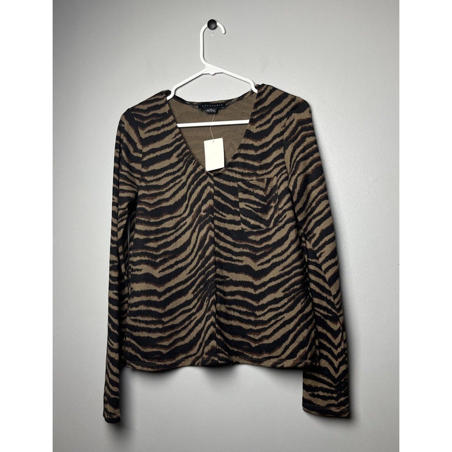 NWT SANCTUARY V-neck Cozy Pocket Sleeve Top In Brown Zebra Size XS