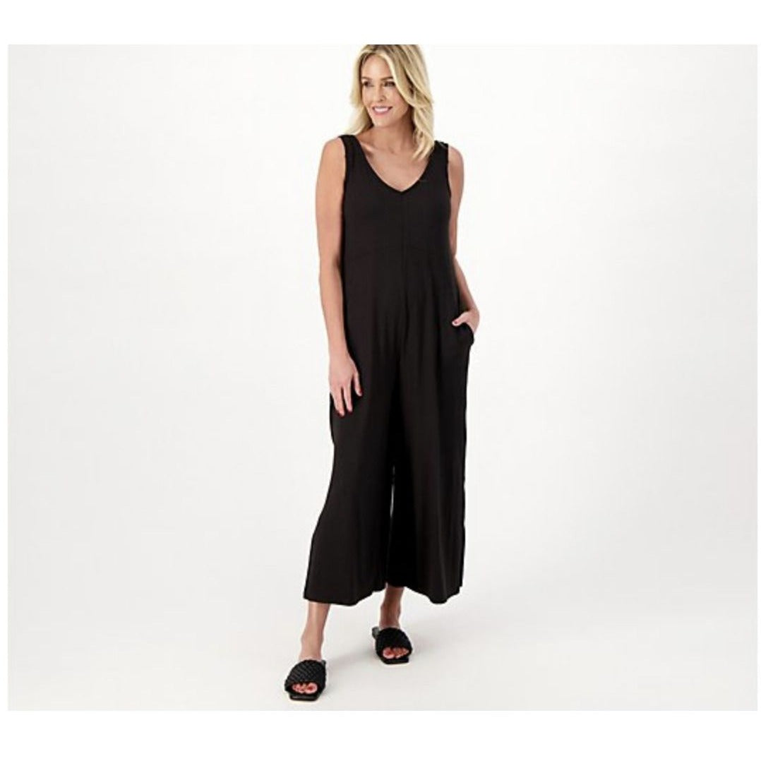 Cuddl Duds Petite Wide Leg Flexwear V-Neck Jumpsuit (Black, PM) A587648