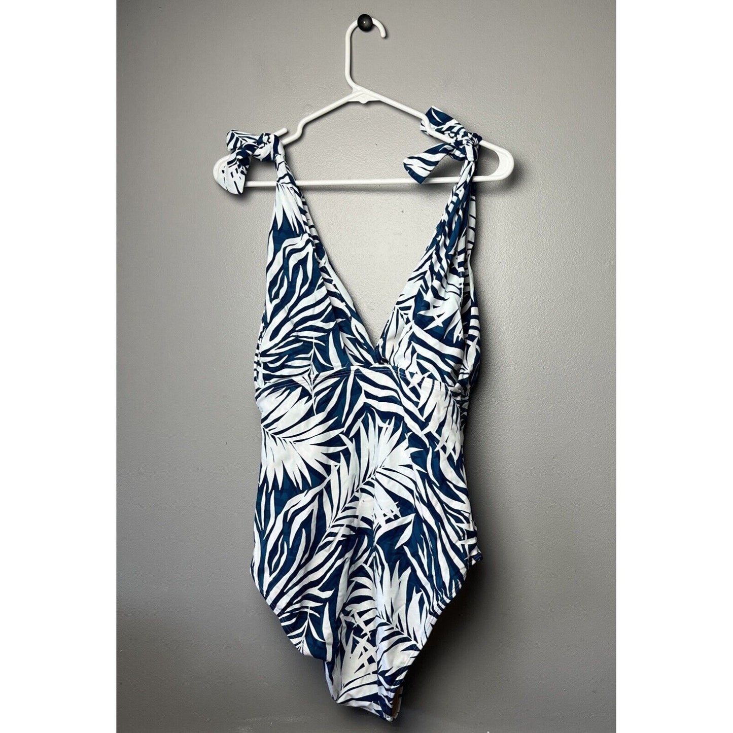 Kim Gravel x Swimsuits For All Tie Shoulder 1-Piece Suit Blue Size 10